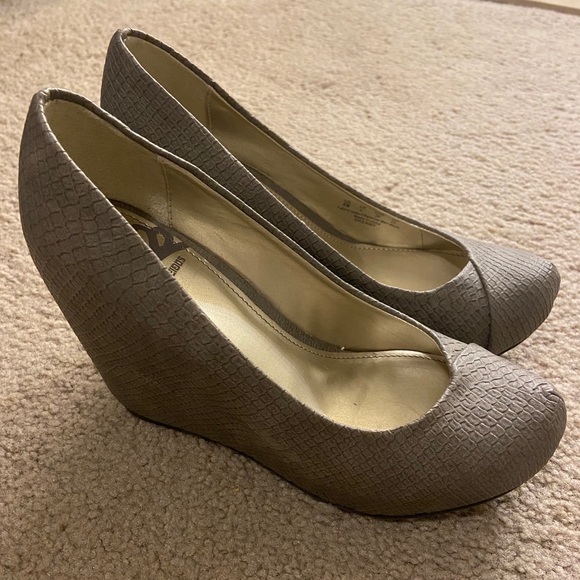 Fergalicious Dreamy Wedge Shoes - Picture 2 of 5